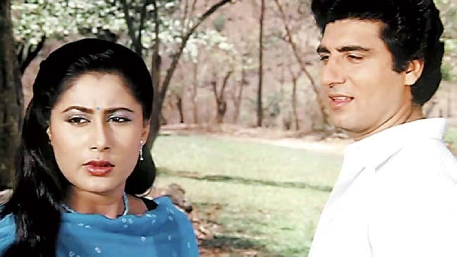 Bollywood News: Five Bollywood Stars Who Married again Without Divorce