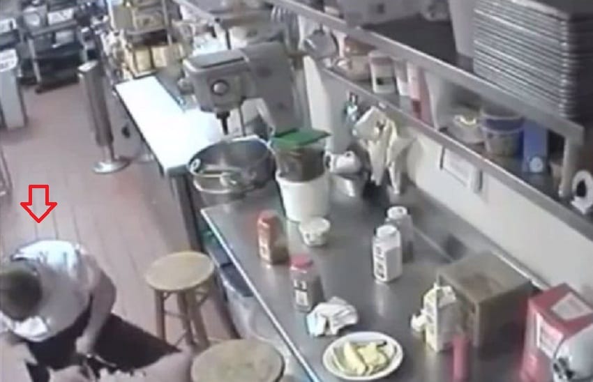 Viral video of waitress using hotdog as tampoon in restaurant