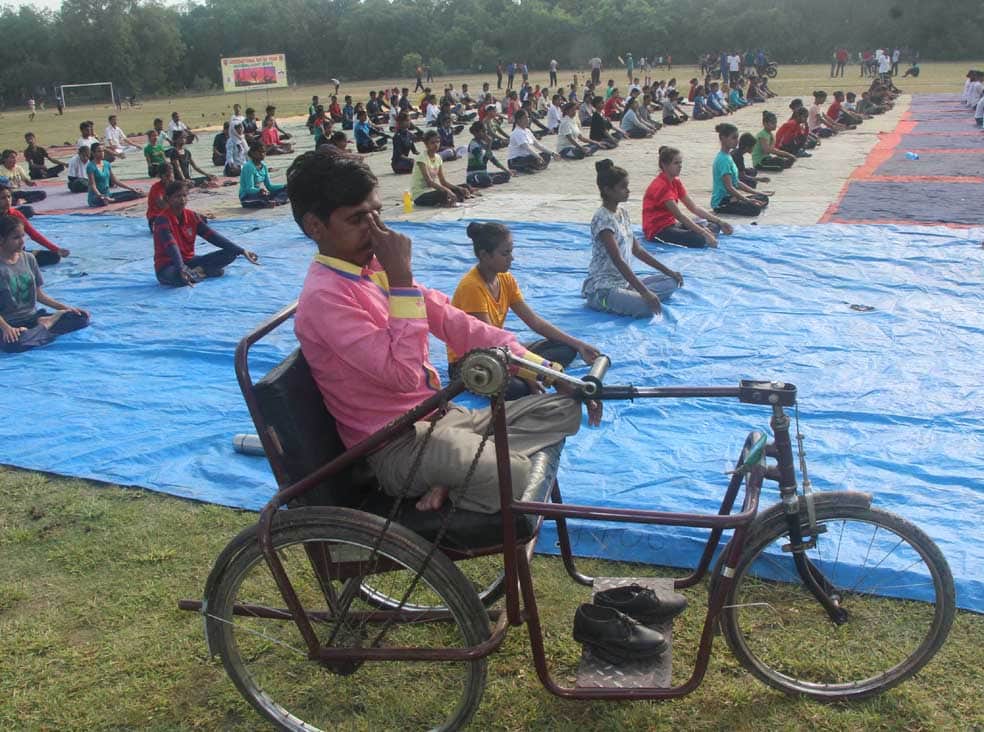 world yoga day celebration in varanasi photos