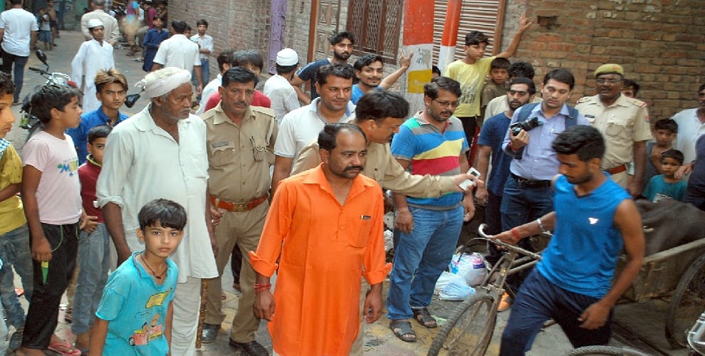 Police stopped of cattle, firing, friction in the administration