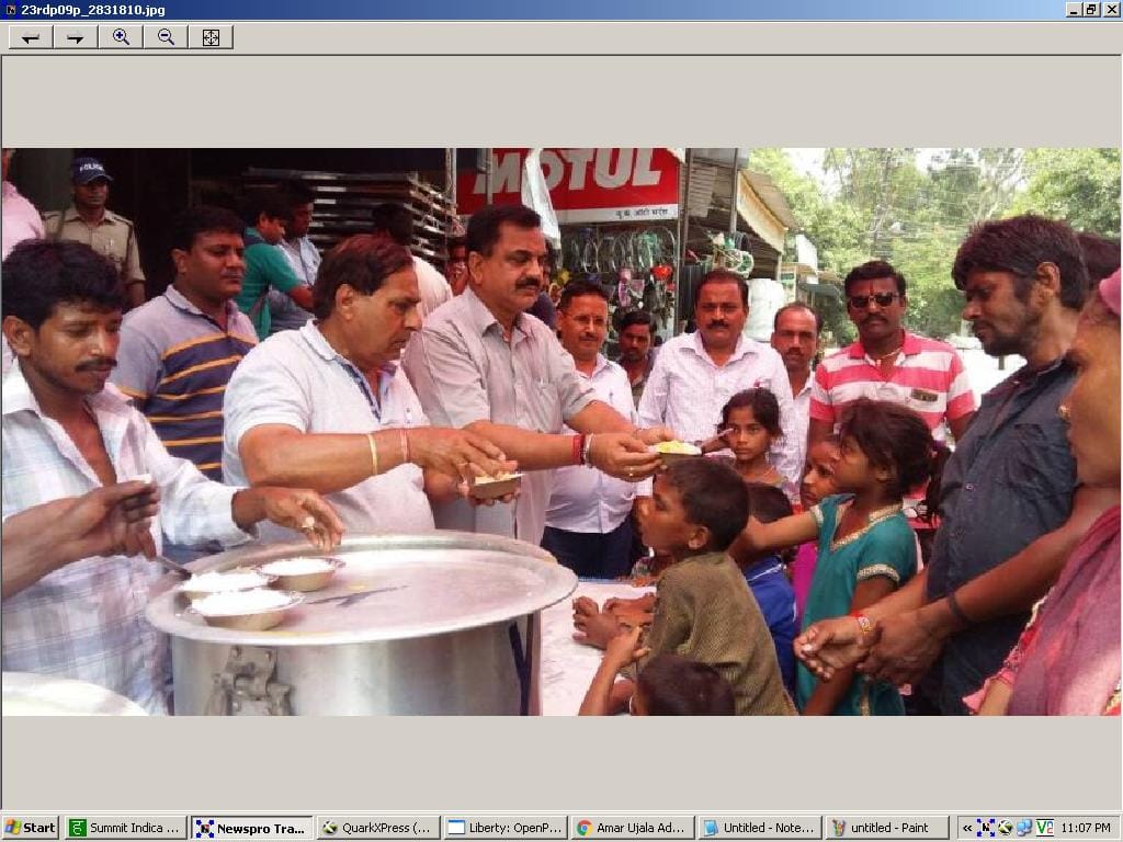 Announcing the vans for Roti Bank
