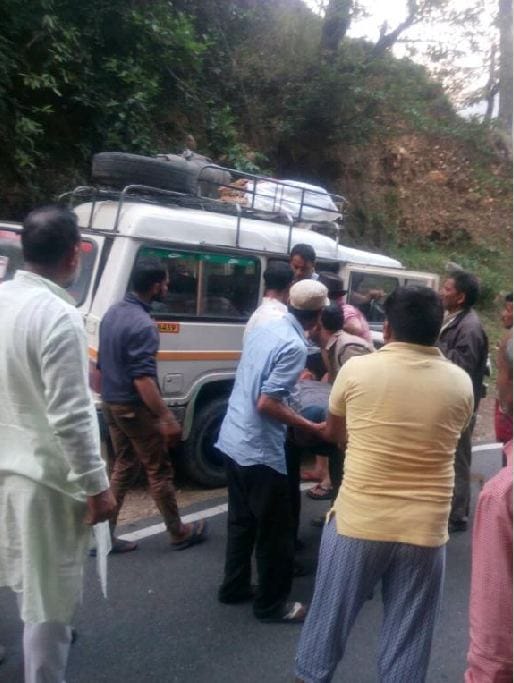 photos of accident on yamunotri highway