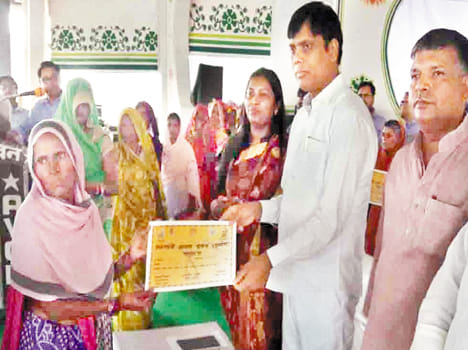  make toilets for womens honour