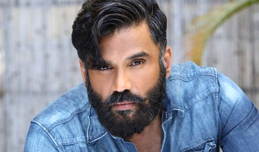 Notice issued against Actor Suniel Shetty for interfering in daughter Athiya Shetty film