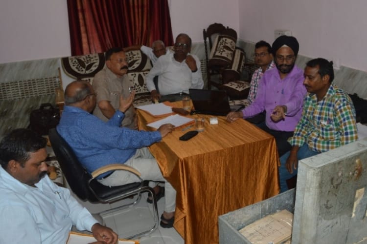 vishnu sahai jaanch ayog took help of bangla translator in gumnaami baba matter