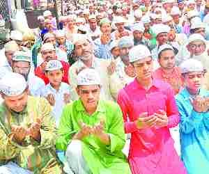 Alvida Namaz offered in city mosque