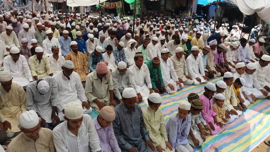 juma alvida namaz complete in agra and other near by district 