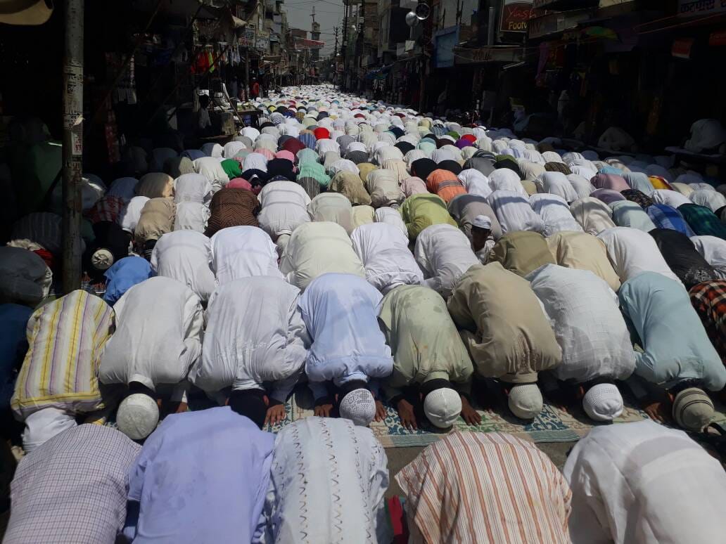 juma alvida namaz complete in agra and other near by district 