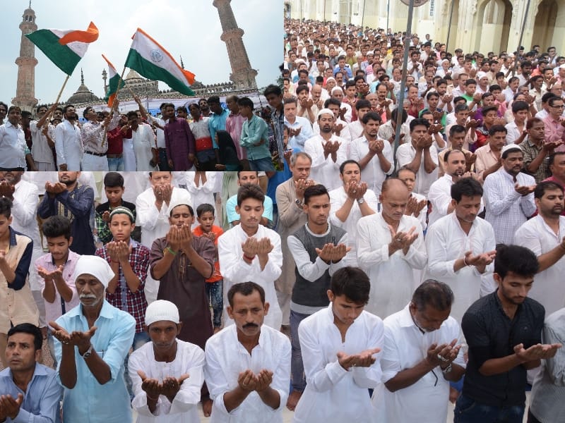 muslims perform namaz on friday in Lucknow.