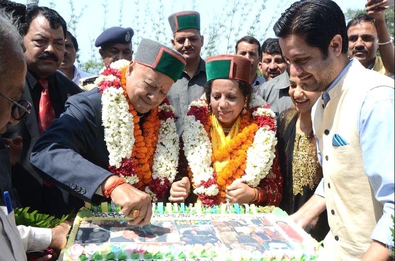 Eight Unknown Facts about Virbhadra Singh.