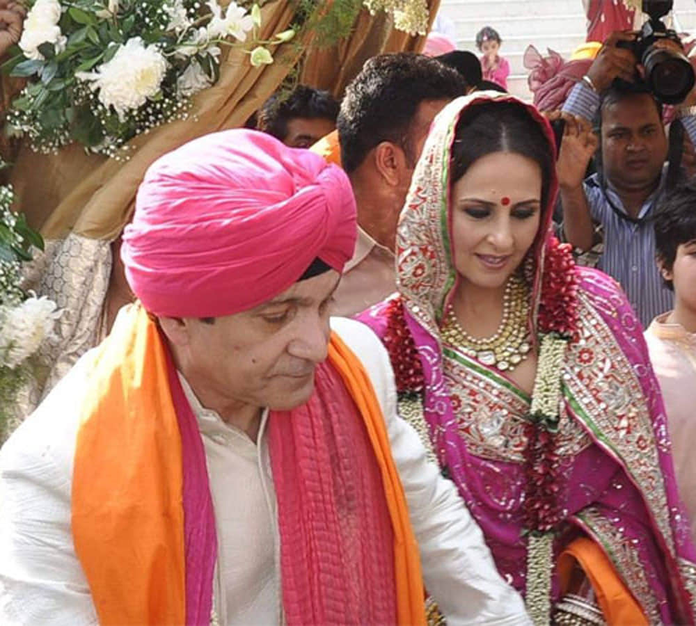 akshay kumar sister alka bhatia stay away from lime light she married surendra hiranandani