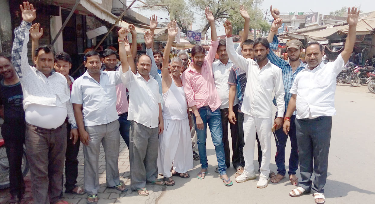 Businessman to pay mandi fee.