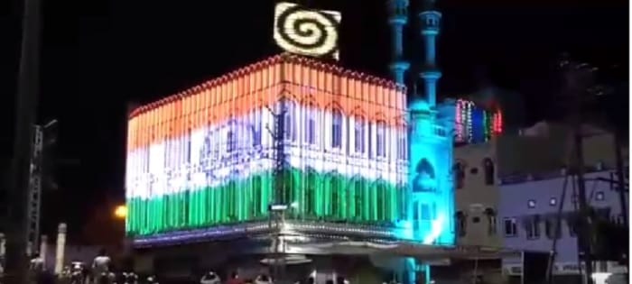 this mosque of bhilwara decorated with indian tricolor theme this time on eid