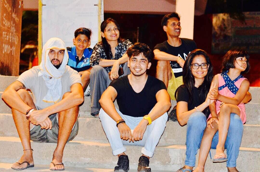Ishant Sharma in Varanasi pictures viral from streets of Kashi