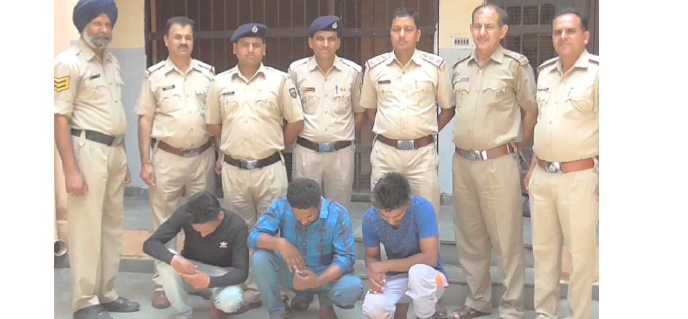 Himachal Solan Three arrested in PNB atm 29 lakh robbery case