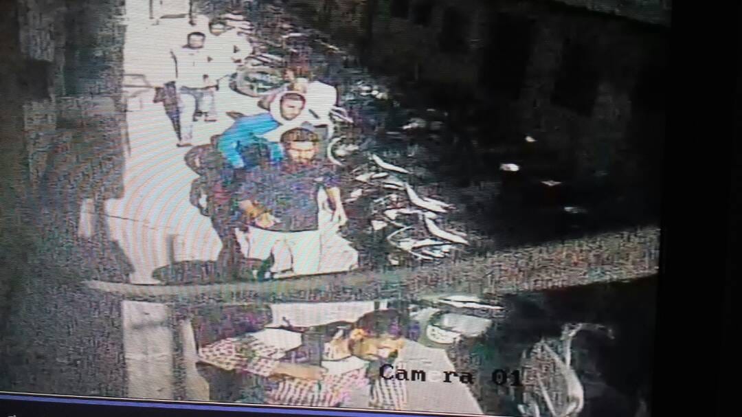 40 lakhs robbery in johri bazar 