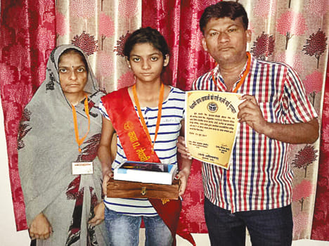 Mercury Gadhgad, honored with CM