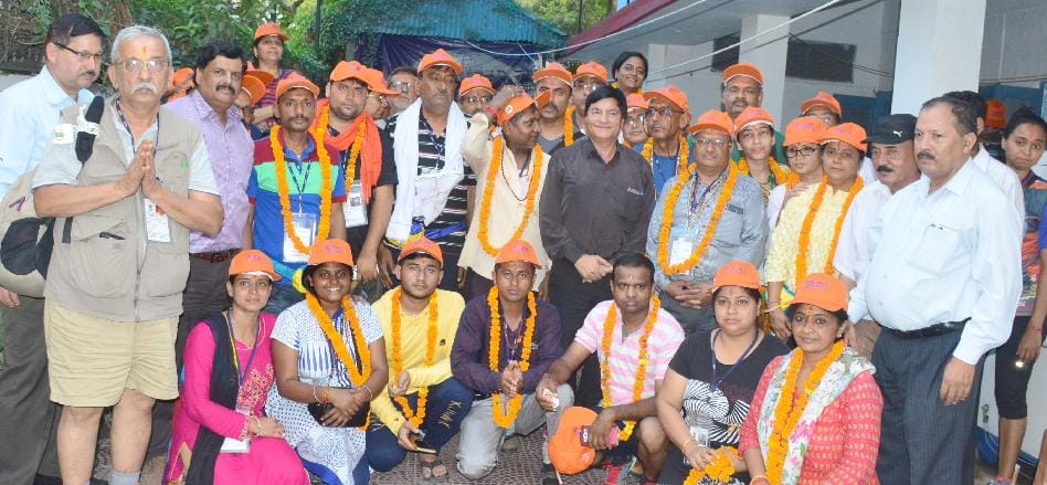 Fourth batch of Kailash passengers reaching Kathgodam