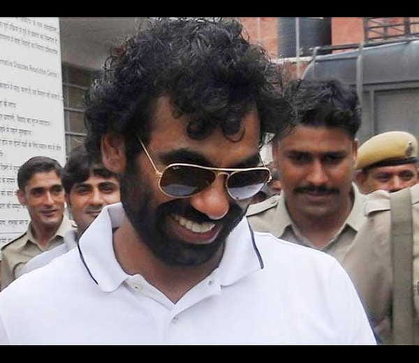 Rajasthan Top Five Gangster Raju Theth Shot Dead In Sikar Vikram Laden