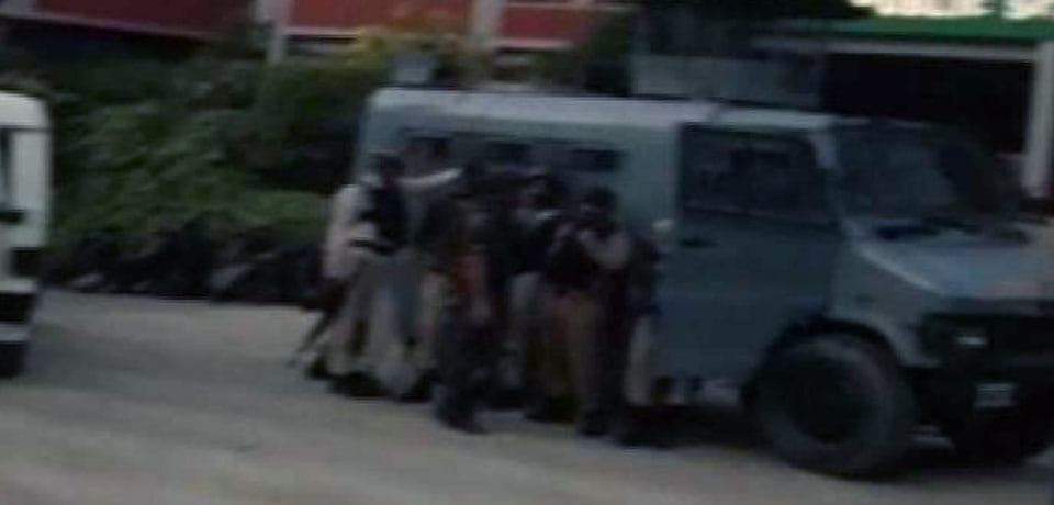 sources says two terrorists killey by army who abdoned in srinagar DPS school