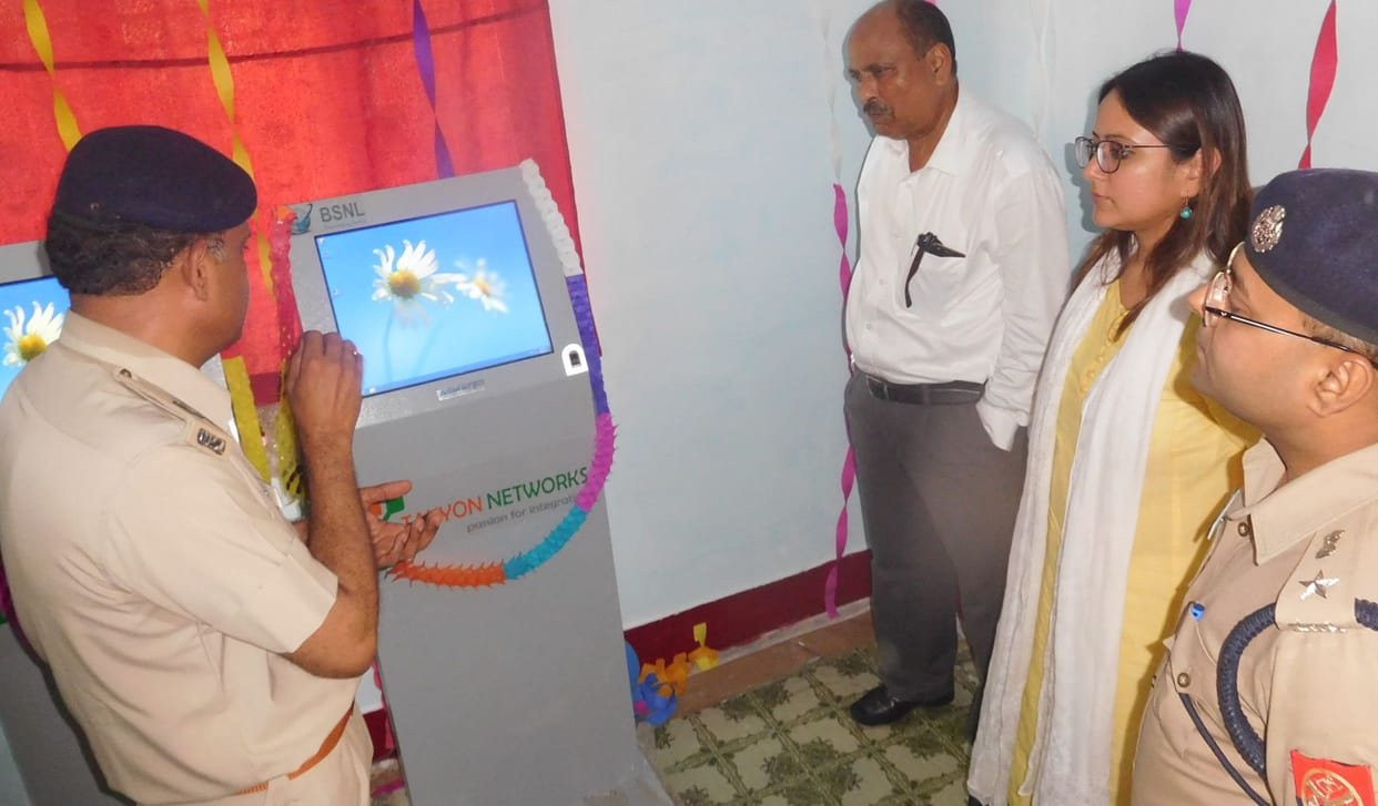 अब बंदी भी अपनों से कह सकेंगे हैलो