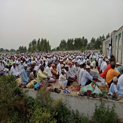 Eid appearing from morning in West UP, see Live Photos