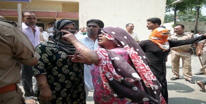 Bawal on the Eid, Angry people tried to blow the station, fierce firing