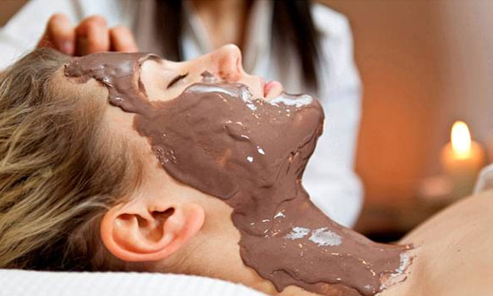 beauty benefits of tamarind scrub will blow your mind