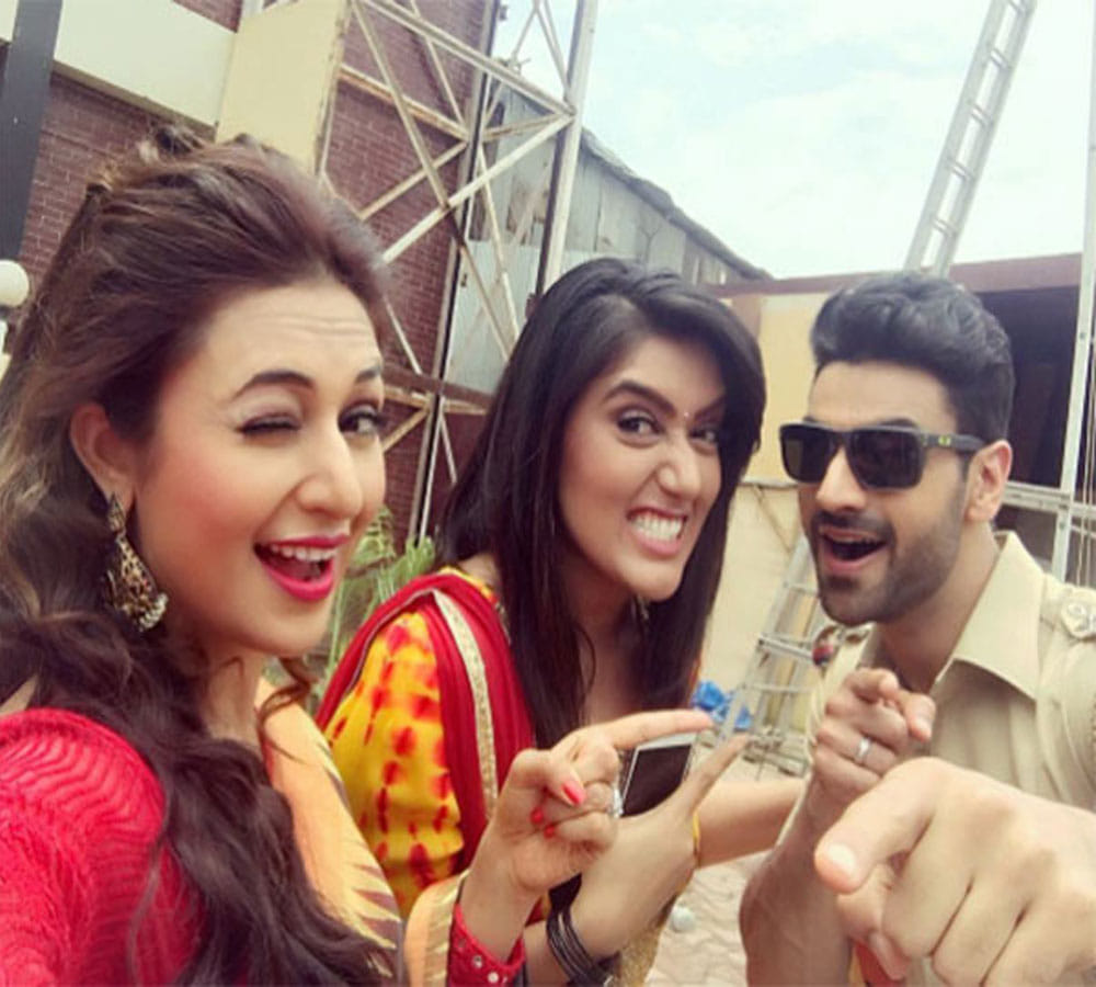 Nach Baliye Season 8 Winner Divyanka Tripathi And Vivek Dahiya Love Story