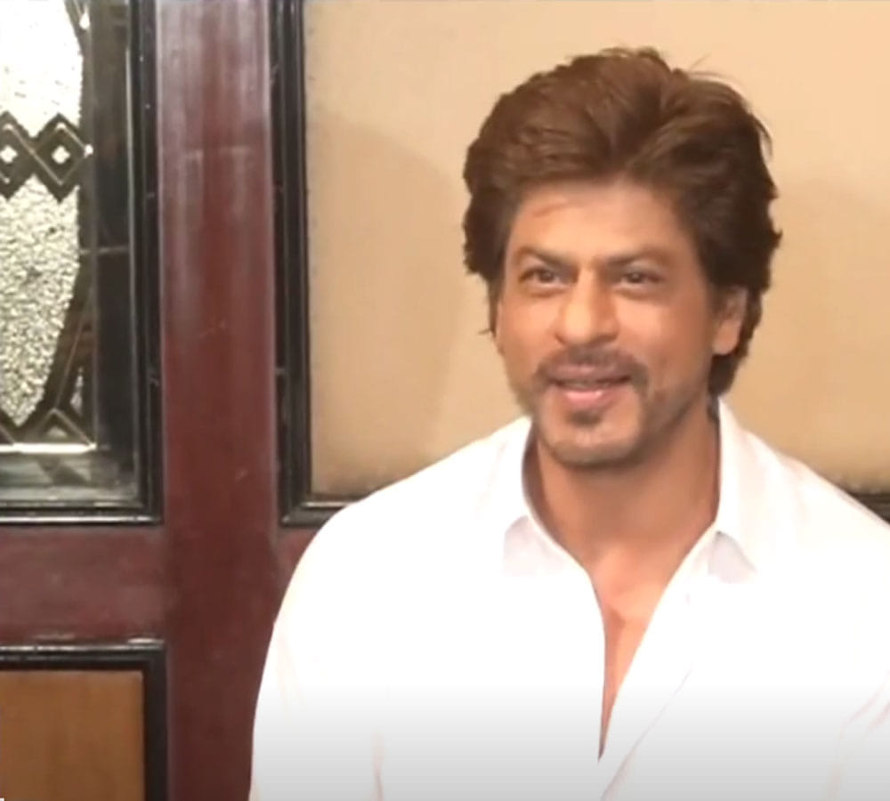 shah rukh khan press conference on eid