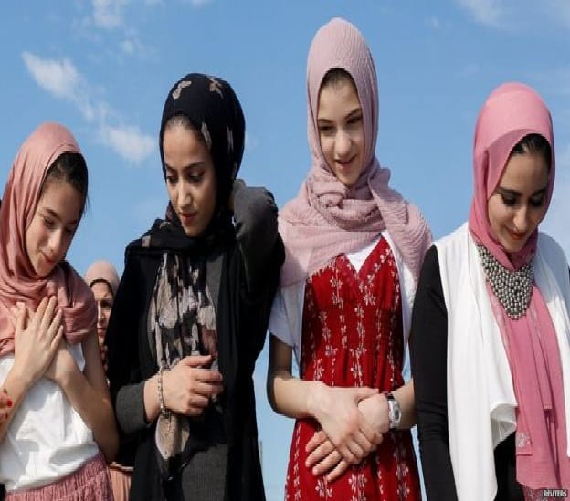 pictures of eid celebration from world
