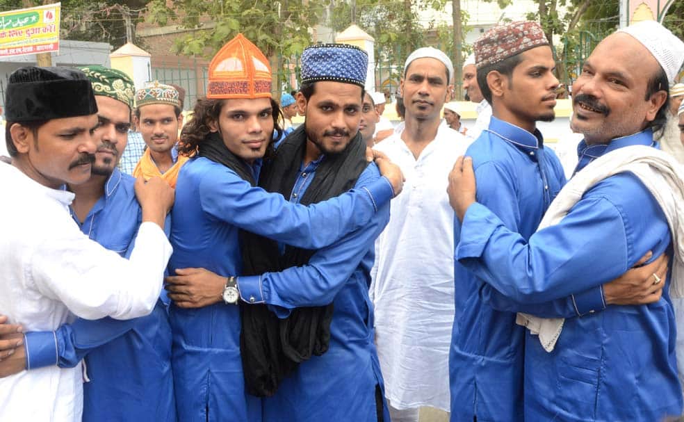 Eid Mubarak head bowed down in sweat, sewage sweetened in happiness