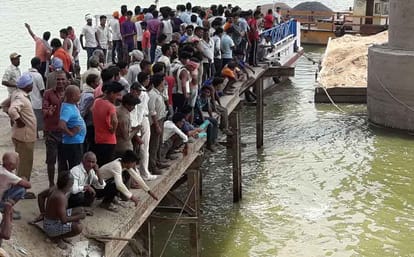 boat drown in ganga at mirzapur,two died