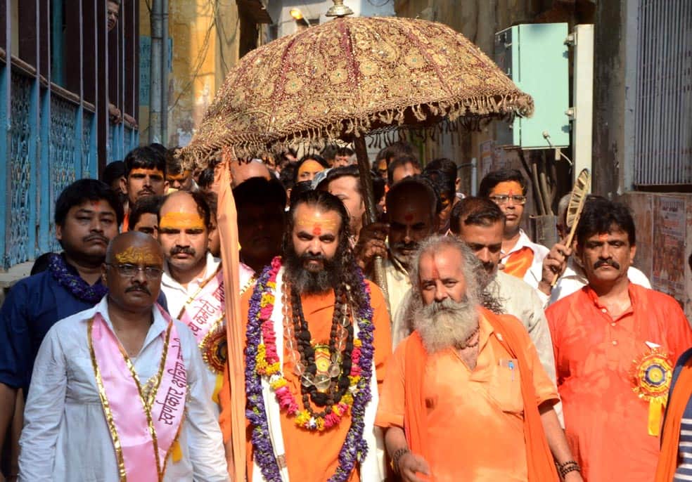 see the photos of kashi ke kotwal