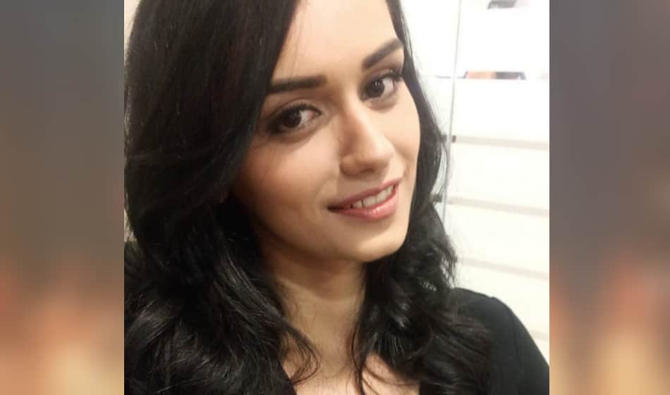 manushi chhillar sanyogita first look and her transformation look