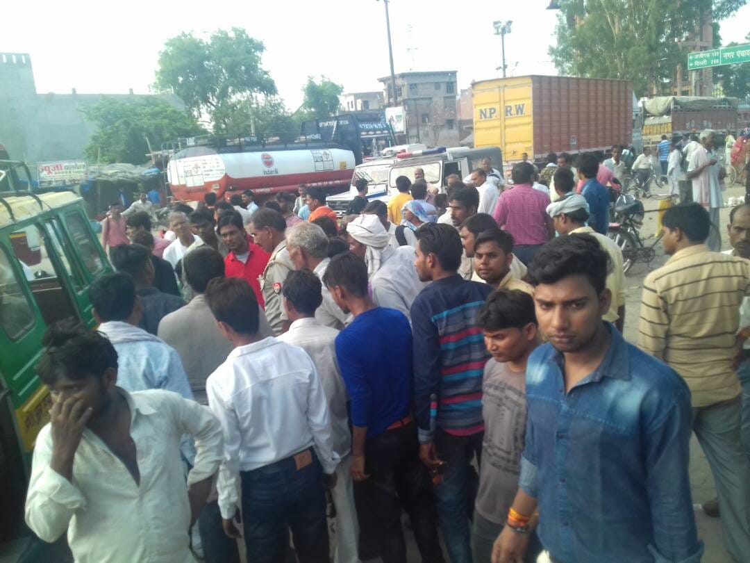 mainpuri police took action after hearing name of murderer 