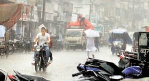 Monsoon gave the knock, Jhonkar Baras Badra
