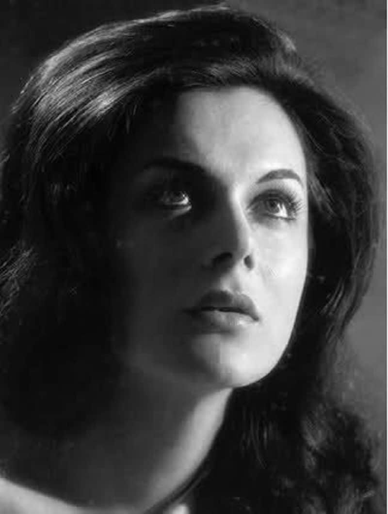 priya rajvansh having relation with chetan anand becomes the famous superstar get brutally murdered 