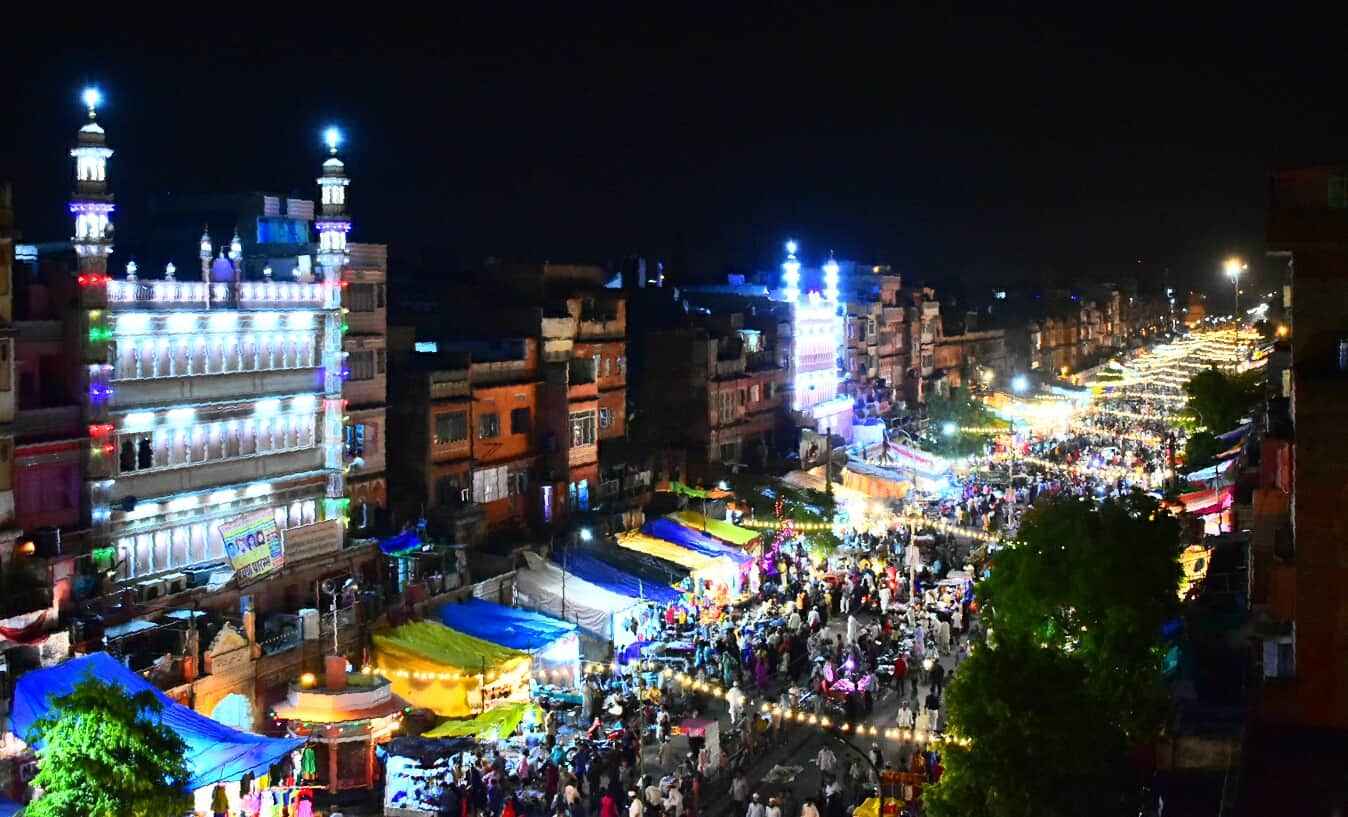 eid 2017-thousands heads got down for sazda of allah in jaipur 