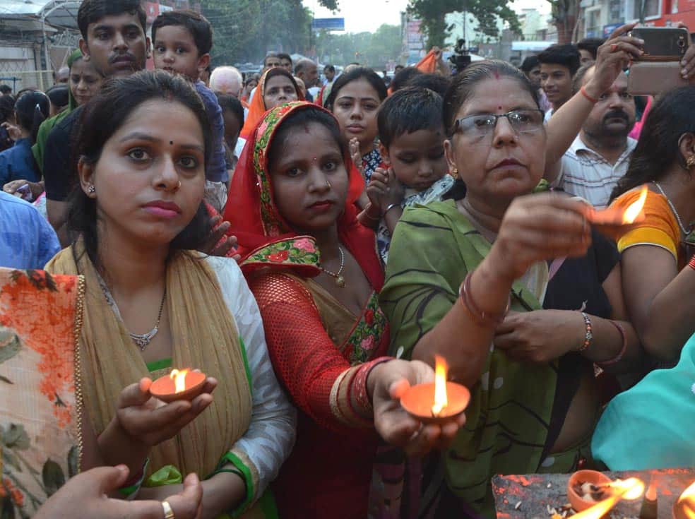  see the photos of rath yatra in varanasi