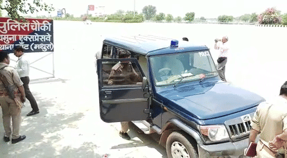 police constable rape her daughter in mathura 