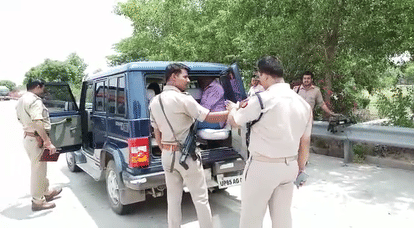 police constable rape her daughter in mathura 