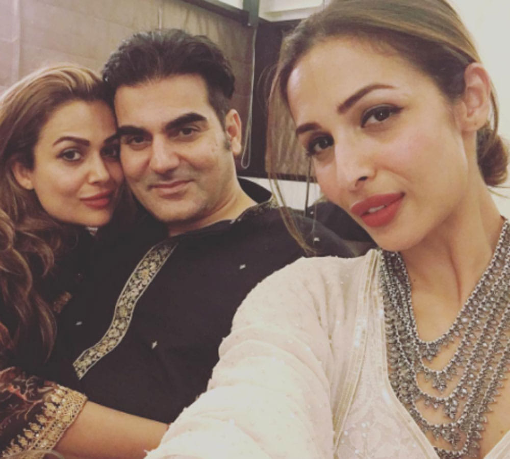 eid party at salman khan house arbaaz khan with malaika arora iulia vantur