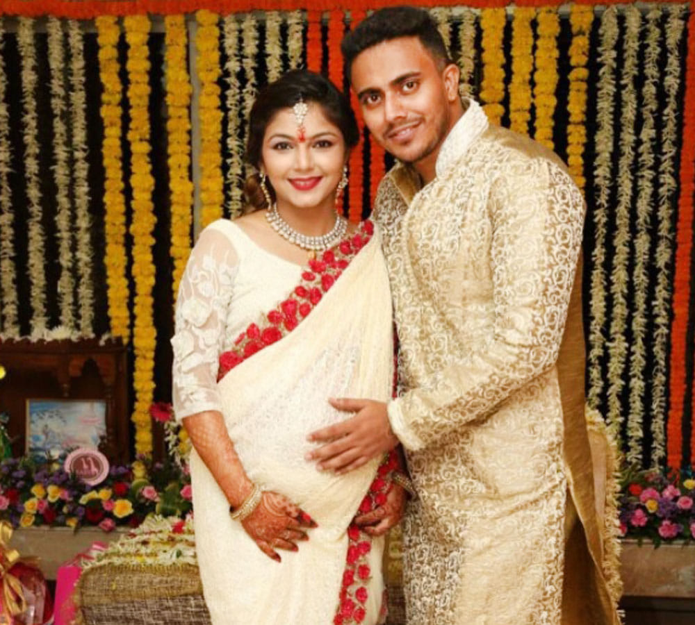Pooja Sharma Of 'Ruk Jaana Nahi' Serial Shares Her Baby Shower Pictures On Instagram