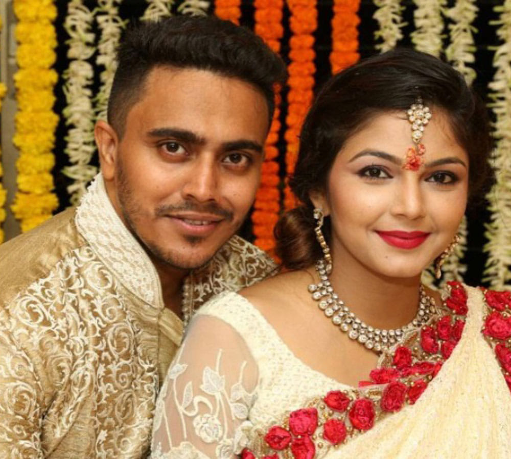 Pooja Sharma Of 'Ruk Jaana Nahi' Serial Shares Her Baby Shower Pictures On Instagram