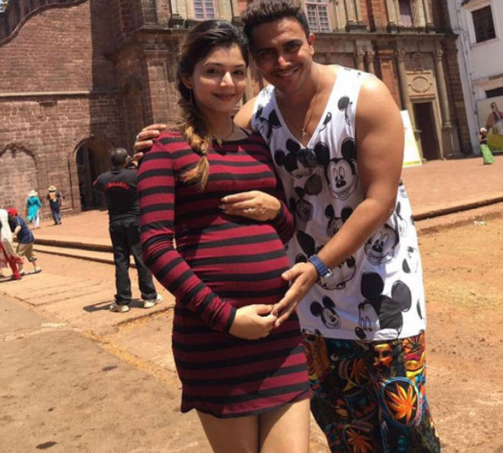 Pooja Sharma Of 'Ruk Jaana Nahi' Serial Shares Her Baby Shower Pictures On Instagram