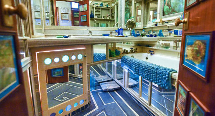 Hampshire resident Adrian Reeman converted 2 BHK flat into palace using DIY technique