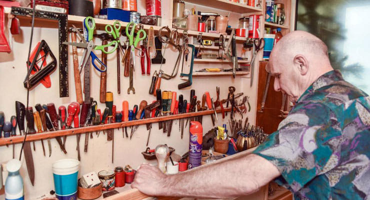 Hampshire resident Adrian Reeman converted 2 BHK flat into palace using DIY technique