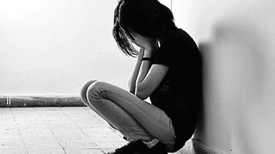 eveteasing with a a girl in agra