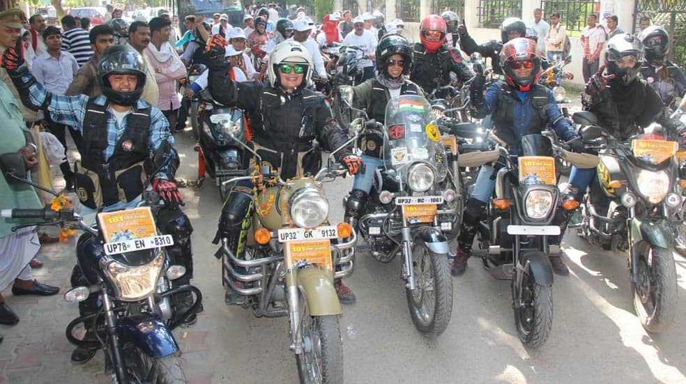 Pallavi Fauzdar  lady bikers rally reach varanasi